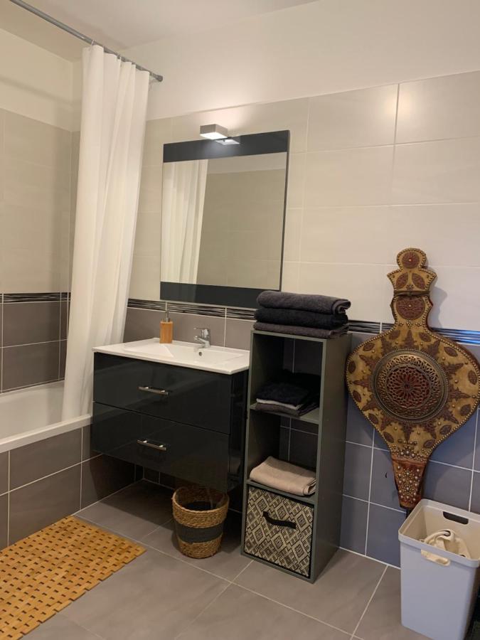 Rive Gauche - Marina - Port Apartment *